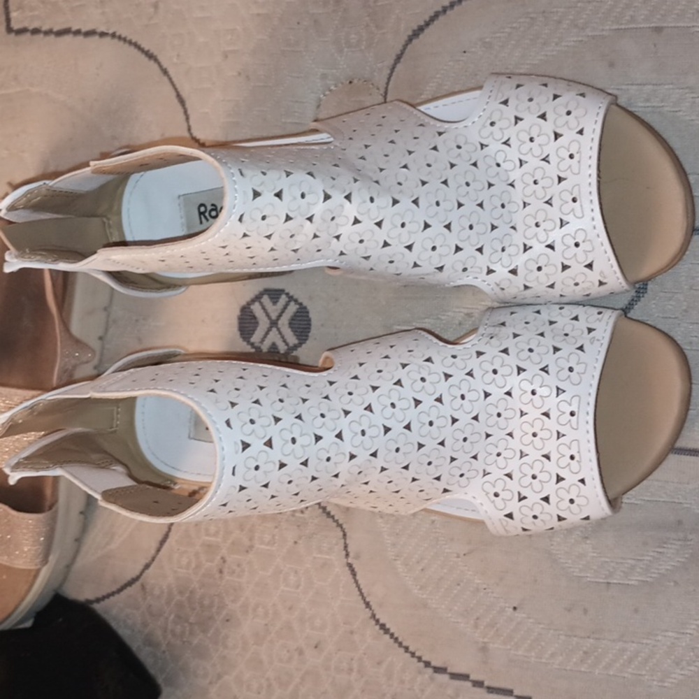 Kids shoes